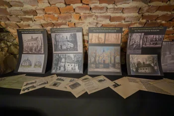 DLR08050